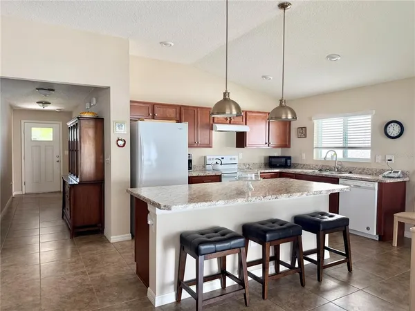 $385,000 | 9242 Freedom Hill Drive, Seffner, FL 33584