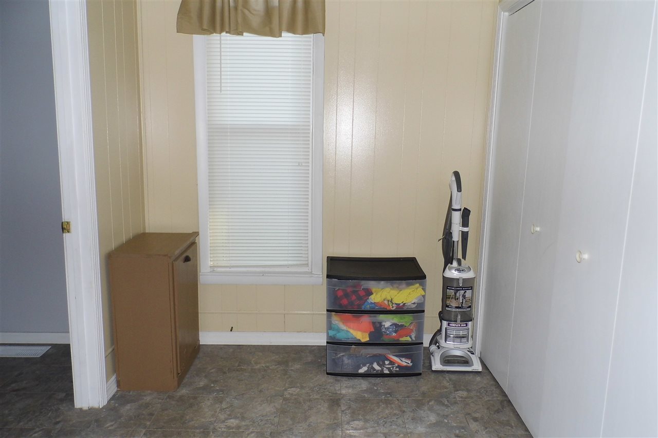 509 Hawpatch Street Lagrange, IN 46761 - Photo 15 of 22 Gallery Image 15