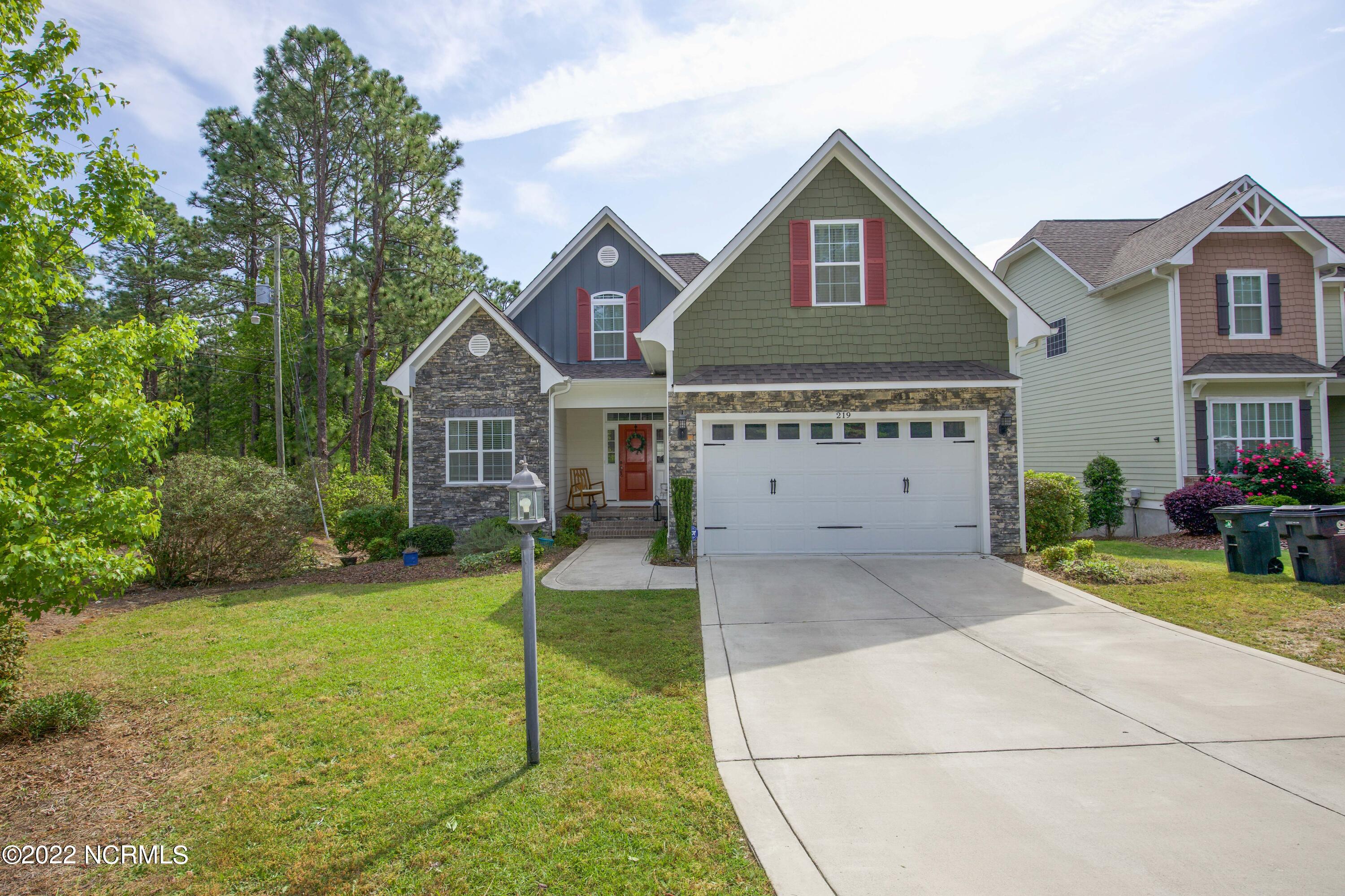 219 Crestview Road Southern Pines, NC 28387 - Photo 2 of 67 219 Crestview Rd-2