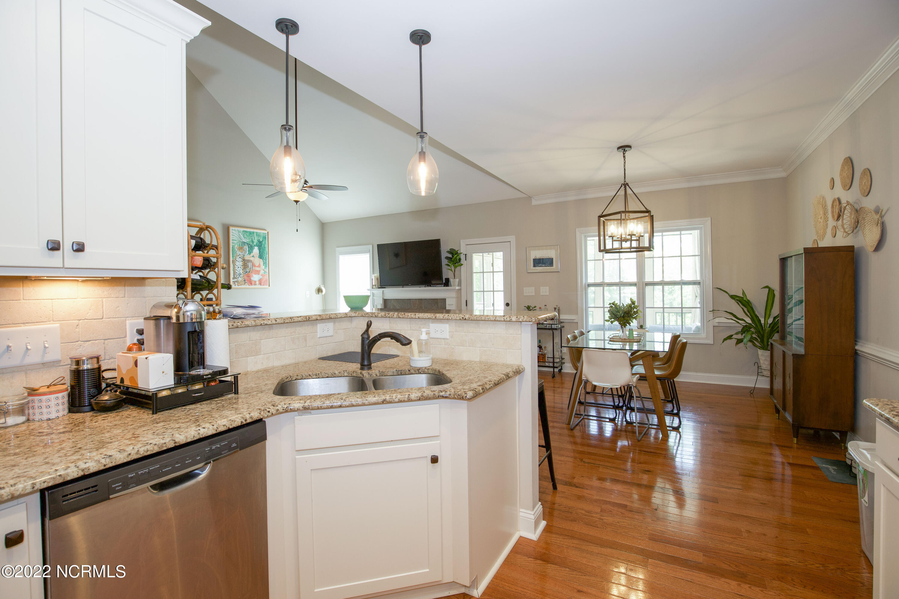 219 Crestview Road Southern Pines, NC 28387 - Photo 28 of 67 219 Crestview Rd-16