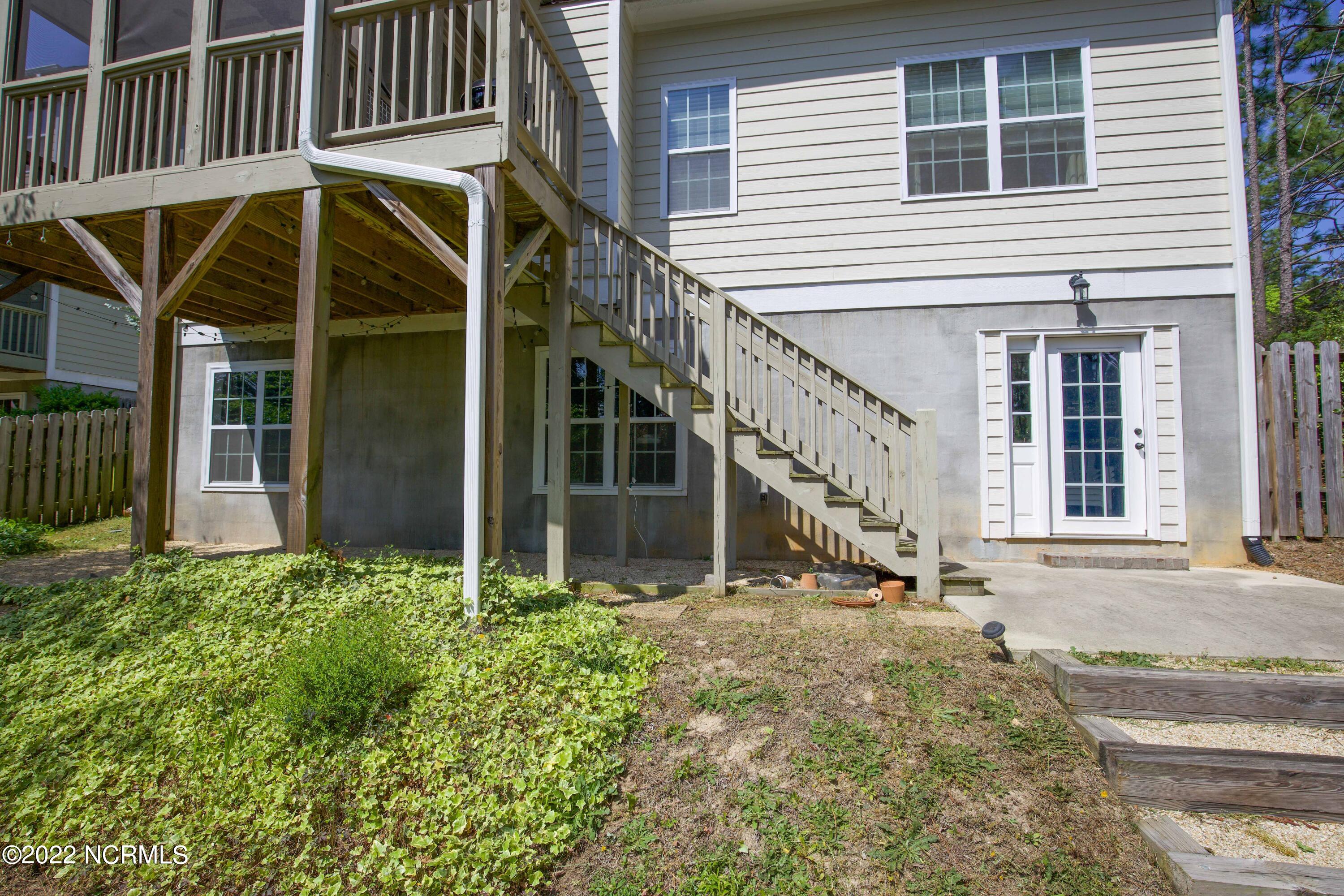 219 Crestview Road Southern Pines, NC 28387 - Photo 6 of 67 219 Crestview Rd-67