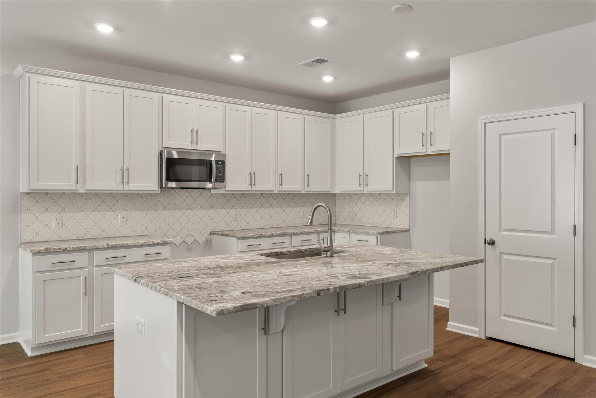 205 Palfrey Drive Ridgeville, SC 29472 - Photo 10 of 34 Kitchen