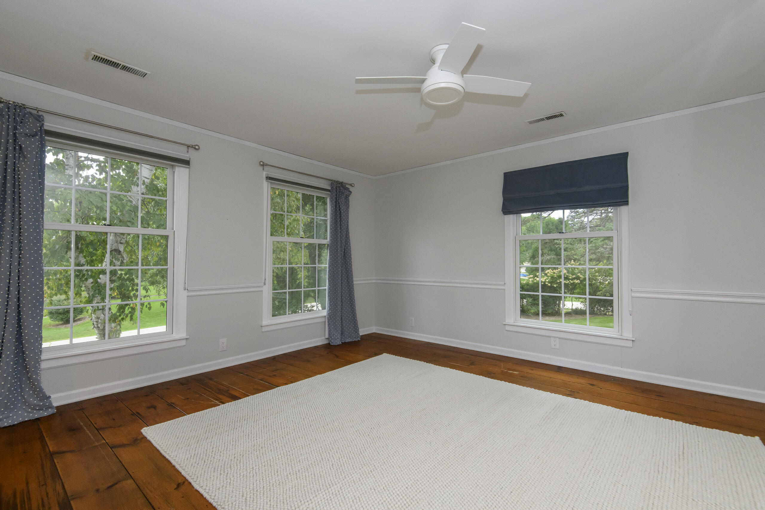 15025 Westover Road Elm Grove, WI 53122 - Photo 49 of 84 15025 Westover-49