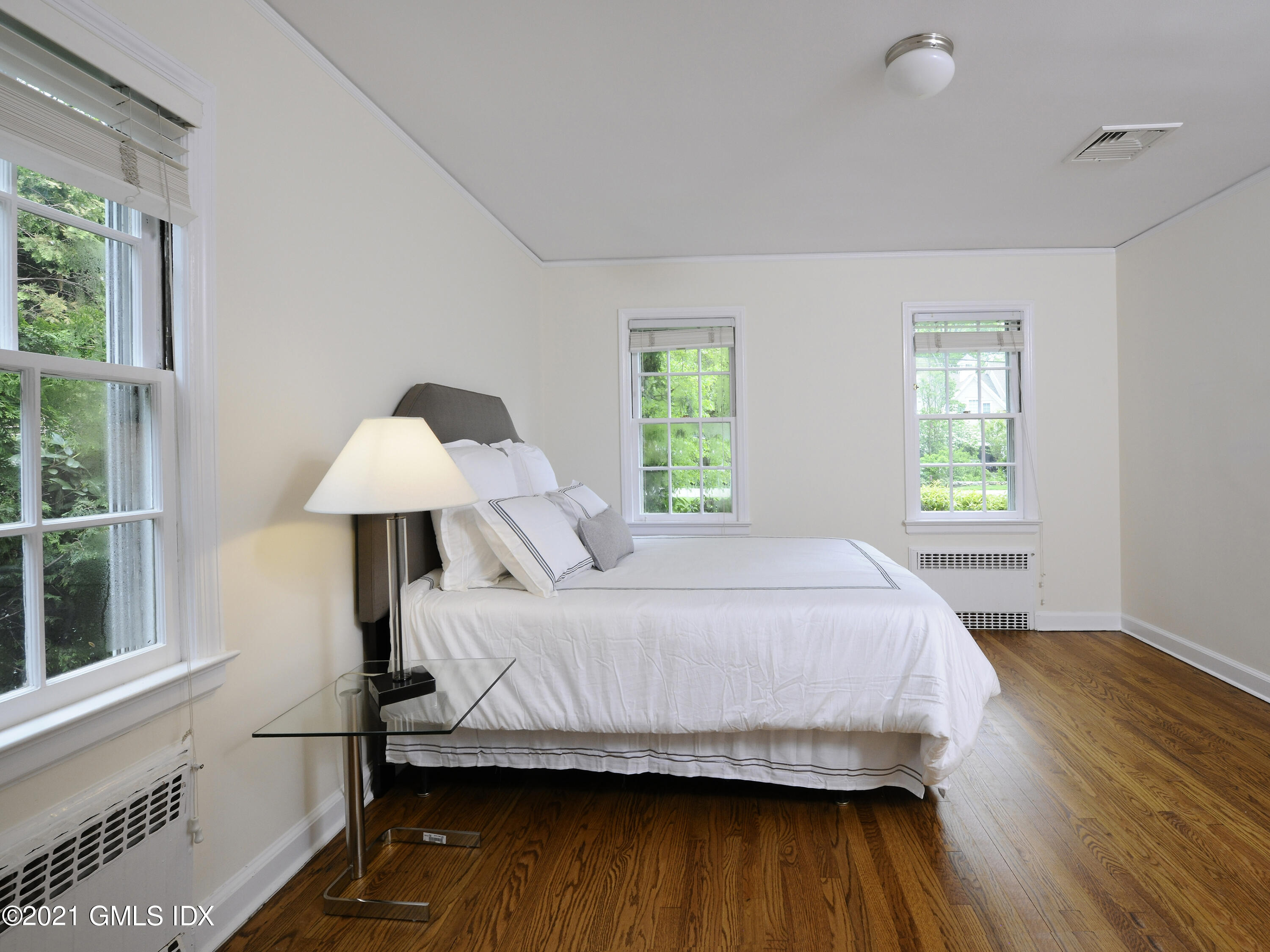 10 Crescent Road Riverside, CT 06878 - Photo 14 of 22 Bedroom 1