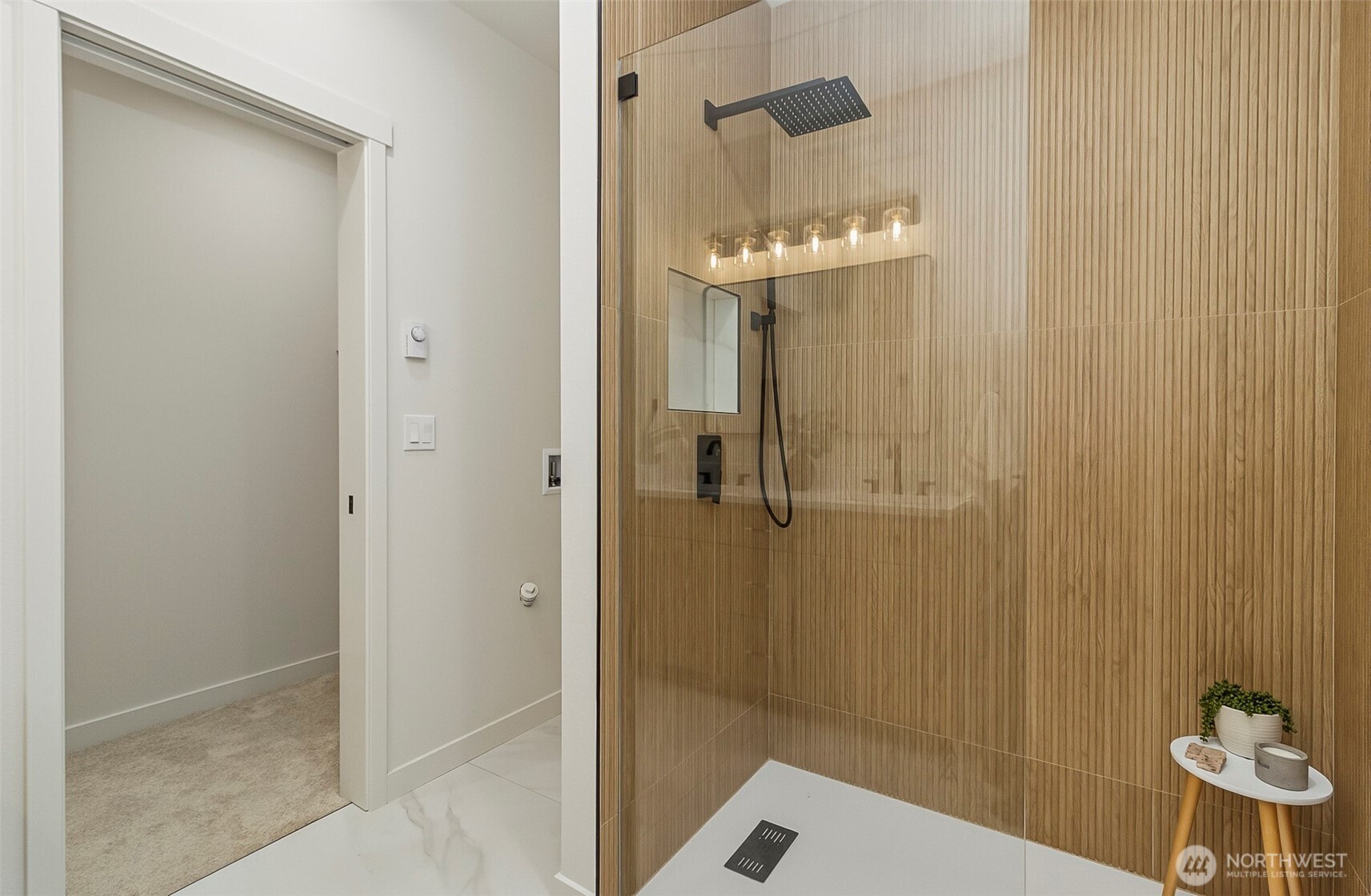 2816 Callow Road Lake Stevens, WA 98258 - Photo 12 of 34 a bathroom with a mirror and a shower