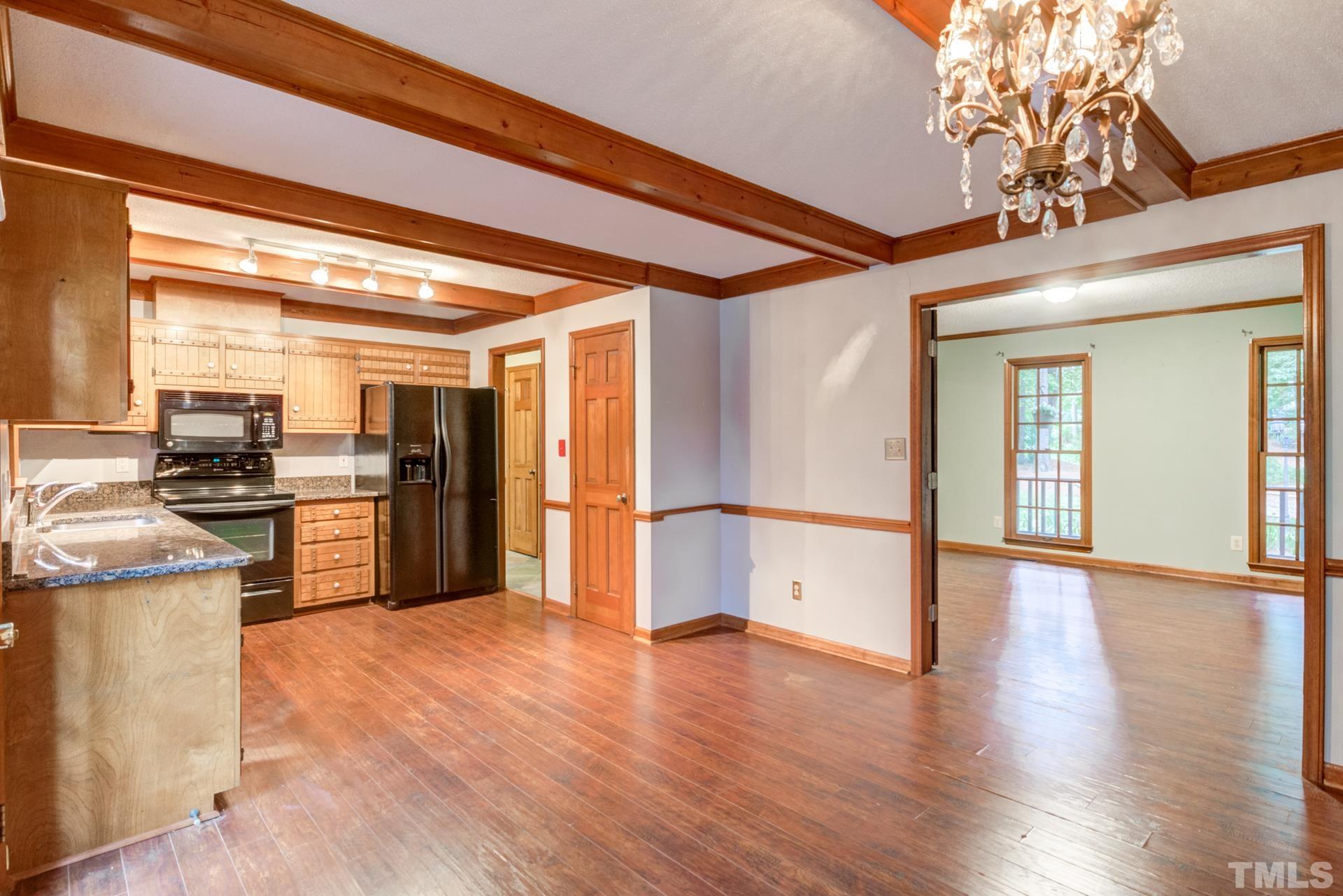 5008 Arrowspring Lane Raleigh, NC 27610 - Photo 14 of 30 Gallery Image 14