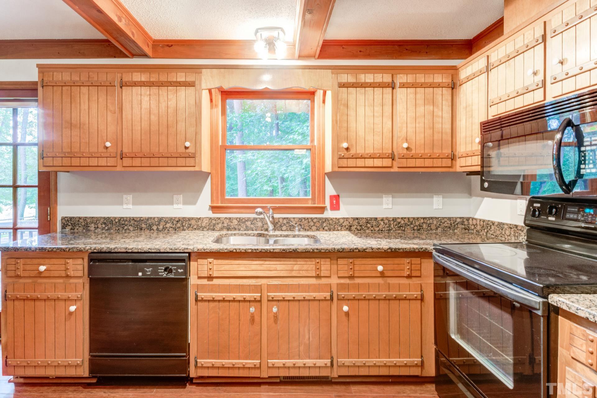 5008 Arrowspring Lane Raleigh, NC 27610 - Photo 15 of 30 Gallery Image 15