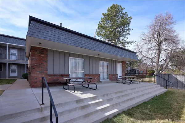 $219,500 | 7050 West Cedar Avenue, Unit 212, Lakewood, CO 80226