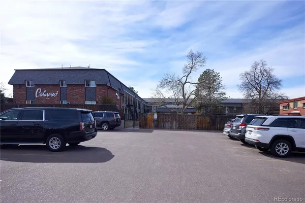 $219,500 | 7050 West Cedar Avenue, Unit 212, Lakewood, CO 80226