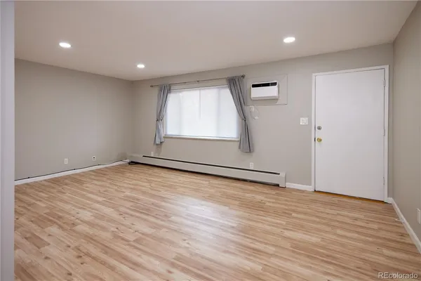 $219,500 | 7050 West Cedar Avenue, Unit 212, Lakewood, CO 80226