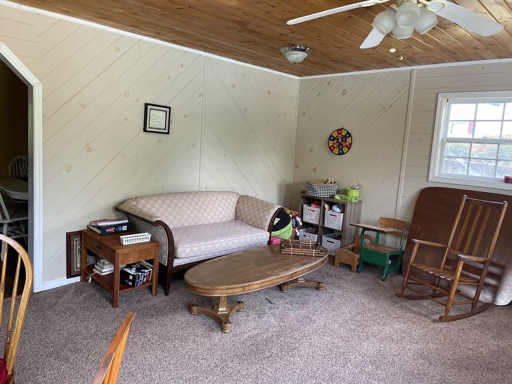 400 Ellis Road Southwest Dalton, GA 30721 - Photo 19 of 24 Sunroom
