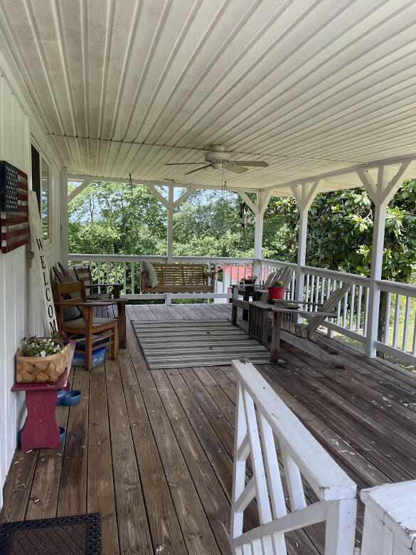 400 Ellis Road Southwest Dalton, GA 30721 - Photo 4 of 24 Porch