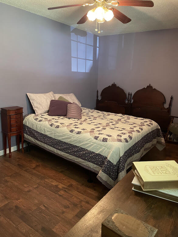 400 Ellis Road Southwest Dalton, GA 30721 - Photo 7 of 24 Bedroom 1