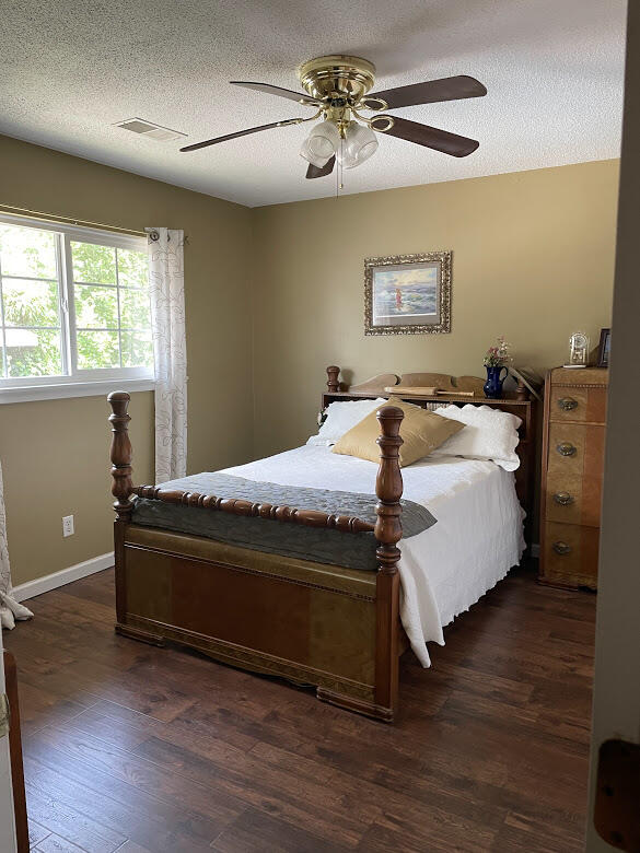 400 Ellis Road Southwest Dalton, GA 30721 - Photo 10 of 24 Bedroom 2