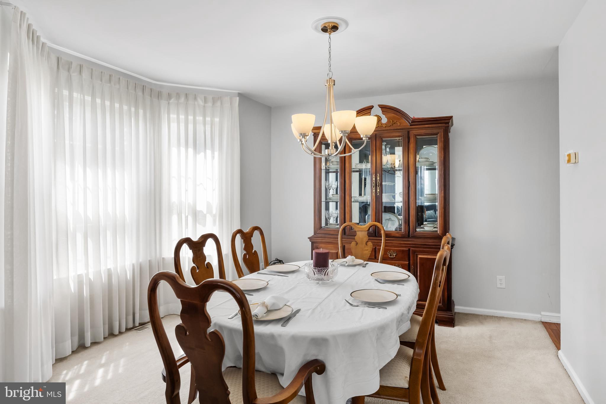 44 Springcress Drive Delran, NJ 08075 - Photo 8 of 30 Dining Room