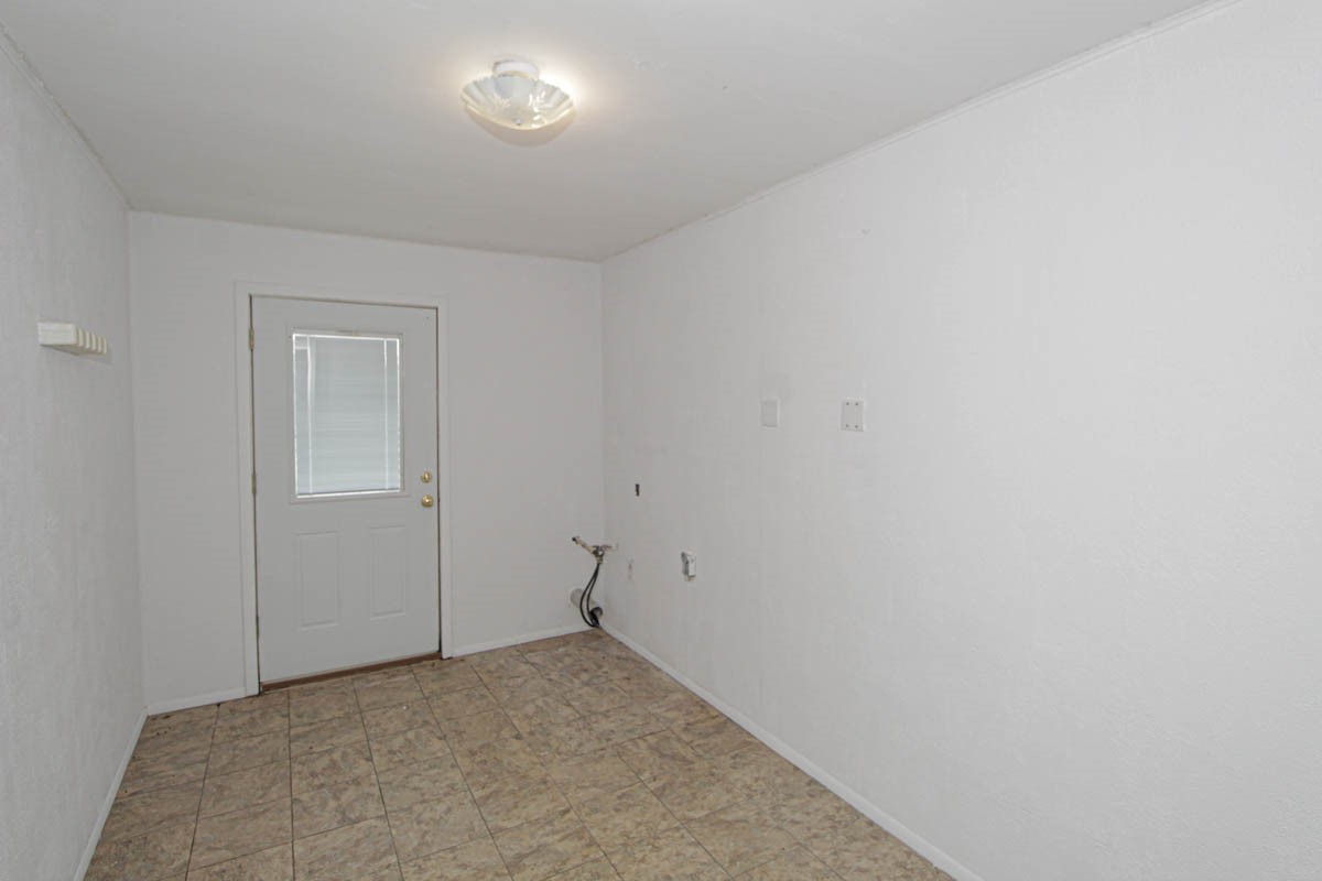 899 J Hickman Road Livingston, TX 77351 - Photo 33 of 48