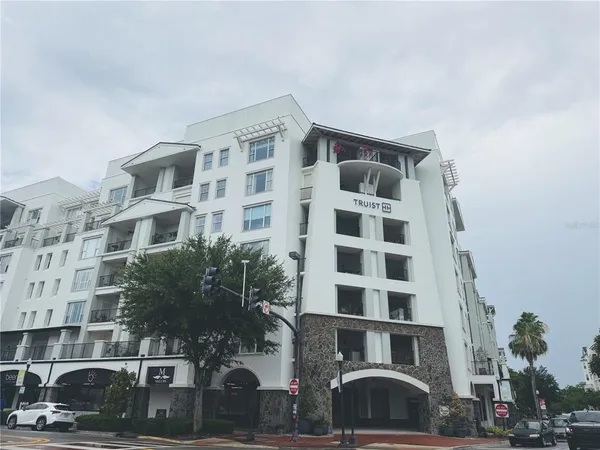 $570,000 | 2305 Edgewater Drive, Unit 1708, Orlando, FL 32804