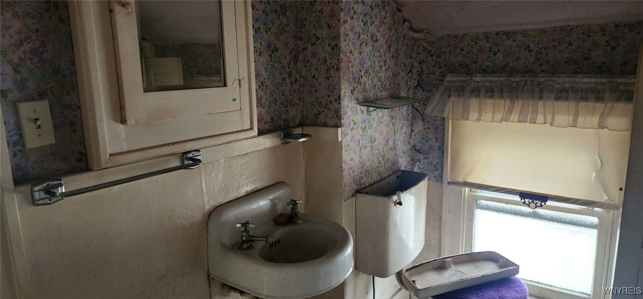 295 Grove Street Tonawanda City, NY 14150 - Photo 30 of 41