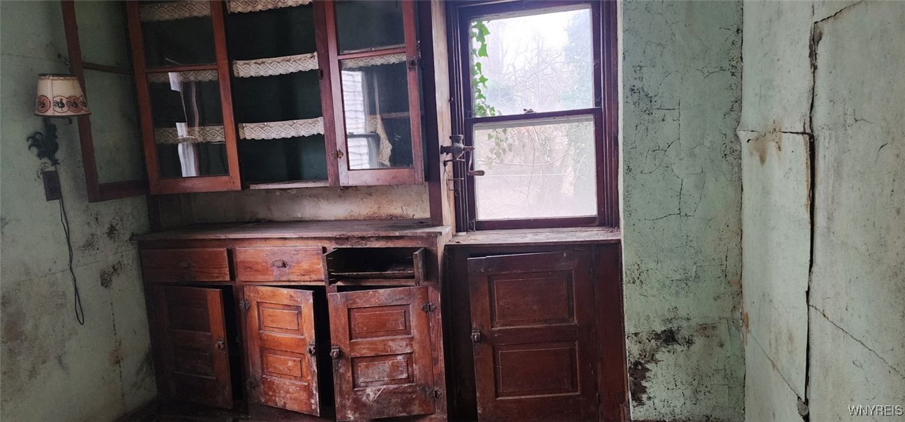 295 Grove Street Tonawanda City, NY 14150 - Photo 6 of 41