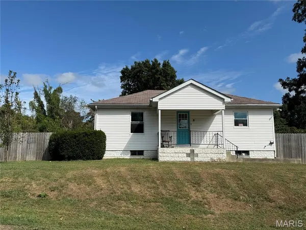 $125,000 | 400 Avery Hill, Belleville, IL 62223