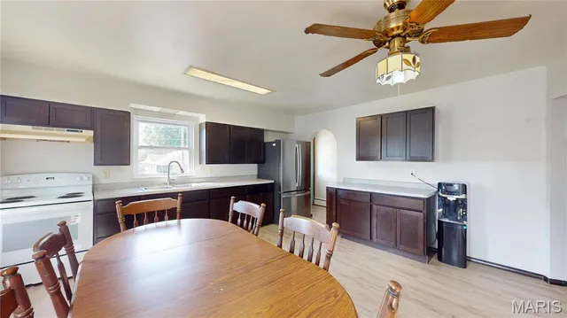 $135,000 | 400 Avery Hill, Belleville, IL 62223