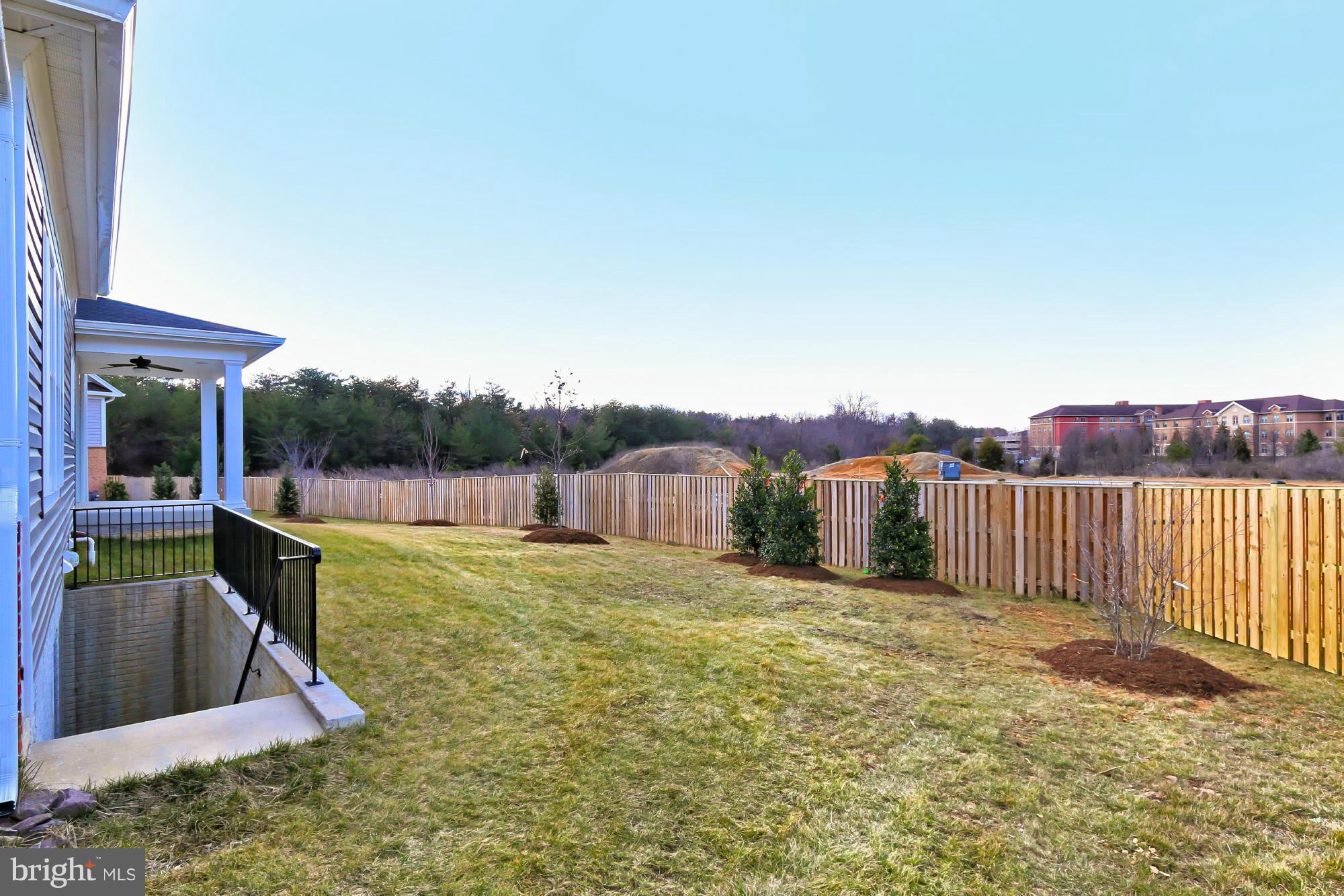 7002 Springville Court Springfield, VA 22150 - Photo 28 of 30 Exterior (Rear)