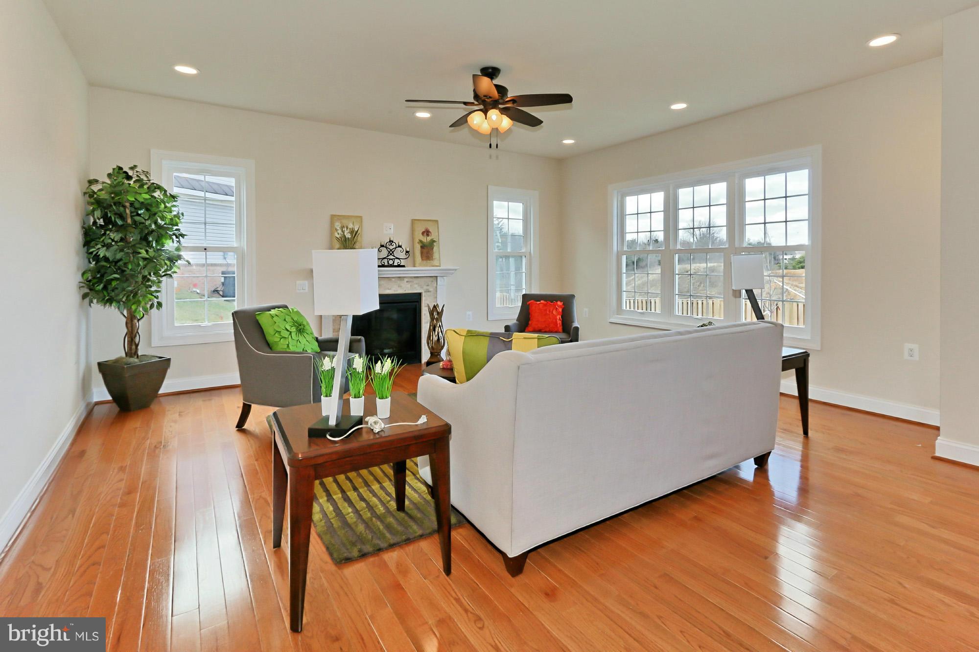 7002 Springville Court Springfield, VA 22150 - Photo 6 of 30 Sunny Family Room!