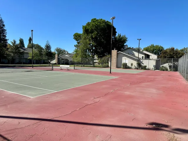 $270,900 | 4676 East Alamos Avenue, Unit 124, Fresno, CA 93726