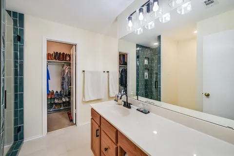 $465,000 | 11201 Blairview Lane, Austin, TX 78748