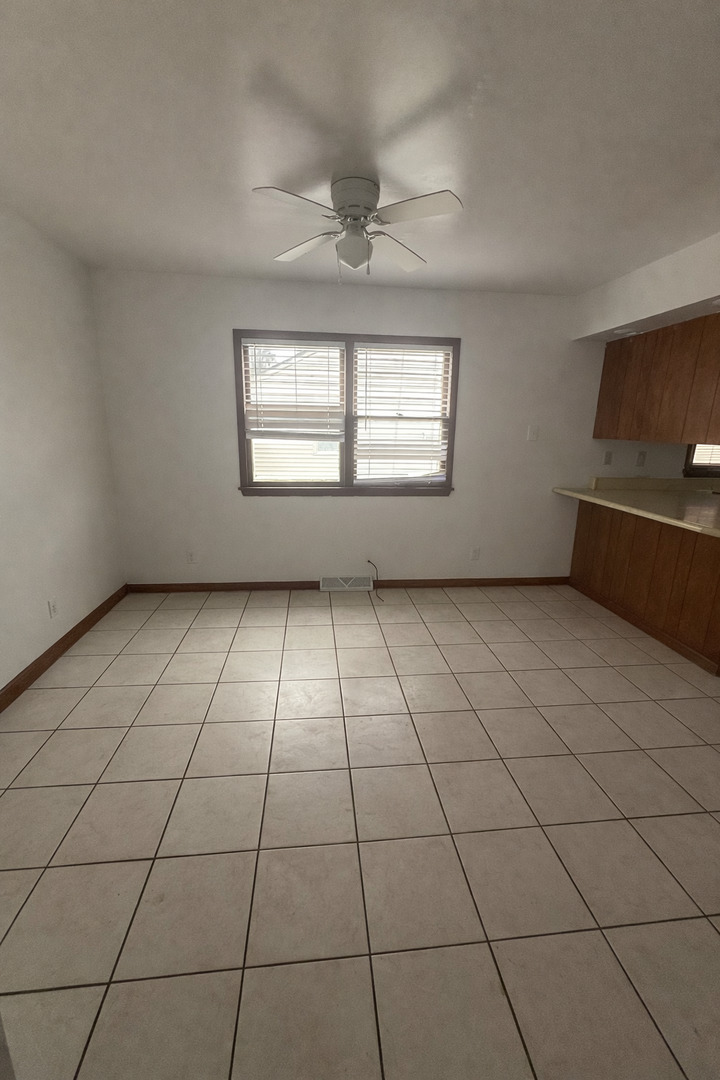 932 East Sangamon Avenue Rantoul, IL 61866 - Photo 3 of 11