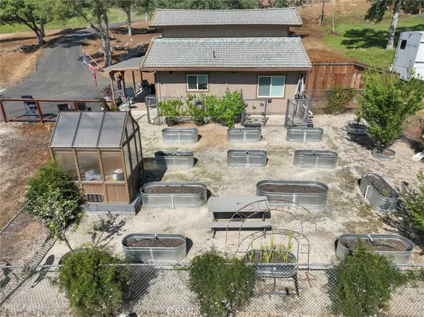 $969,000 | 5552 Bear Creek Drive, Catheys Valley, CA 95306