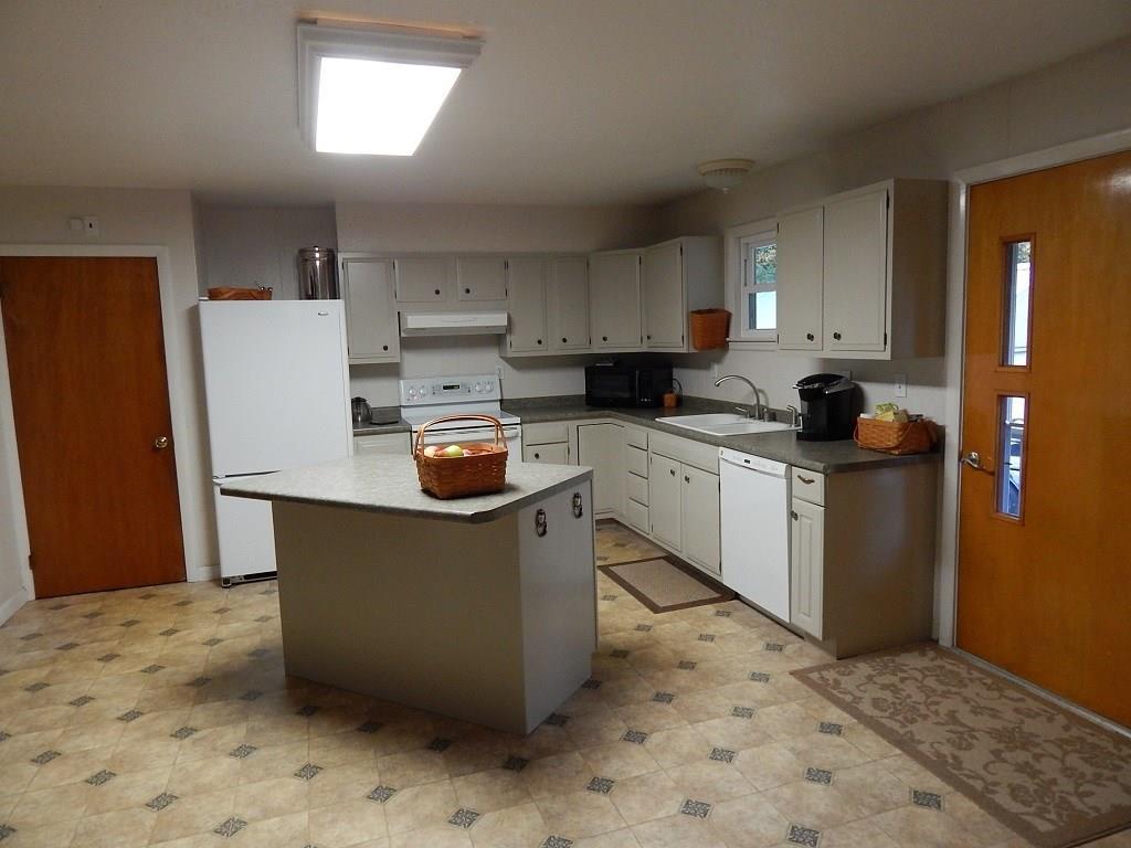 36 Donigan Road Moscow, ME 04920 - Photo 3 of 27 Photo