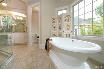 8 Chipper Road St. Louis, MO 63131 - Photo 18 of 36 Gallery Image 18