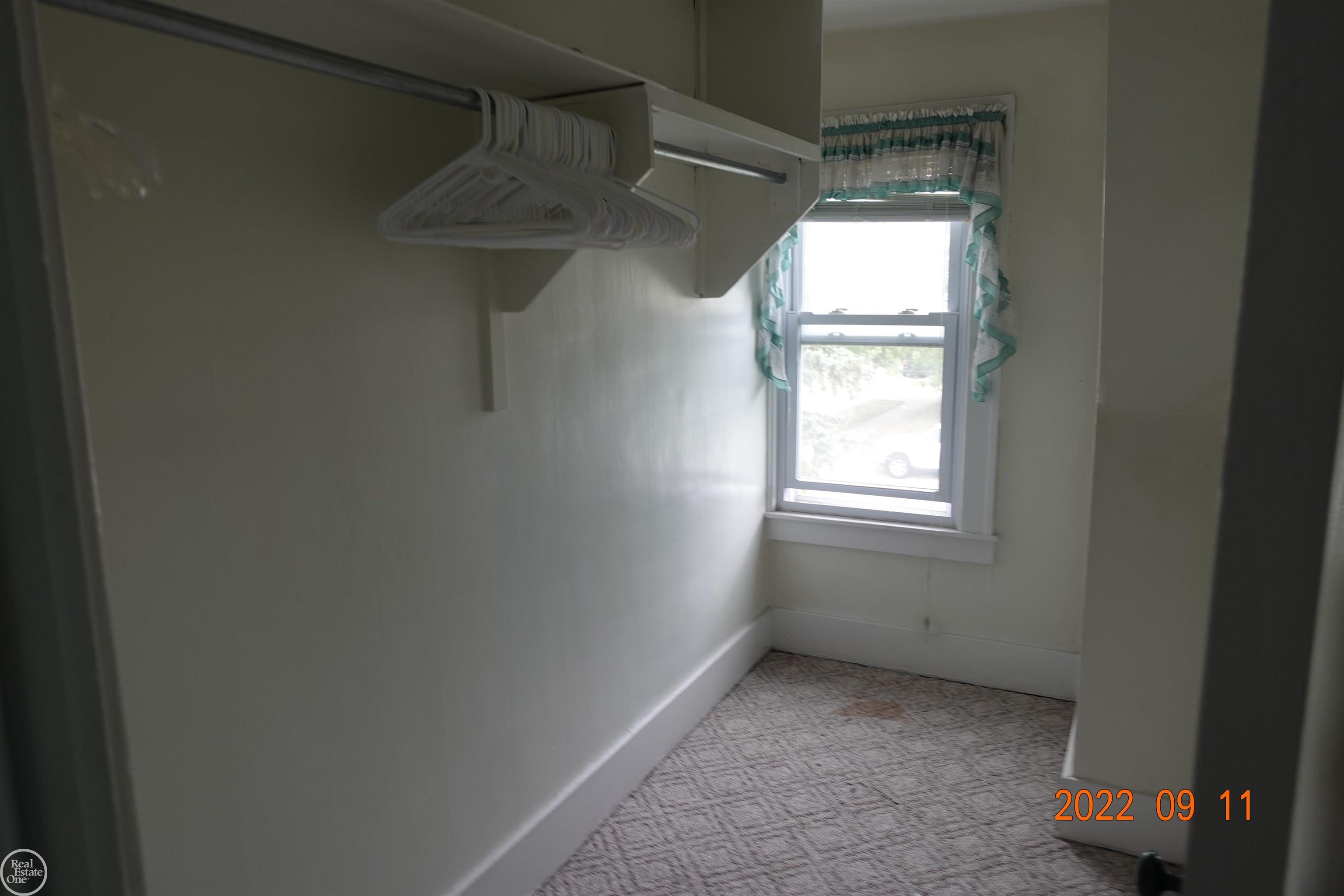 21603 Twelve Mile Road St. Clair Shores, MI 48081 - Photo 30 of 41