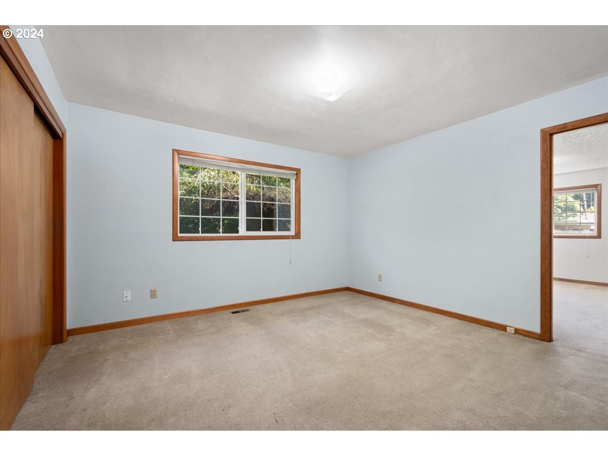 2057 Cascade Way Longview, WA 98632 - Photo 14 of 35 Gallery Image 14