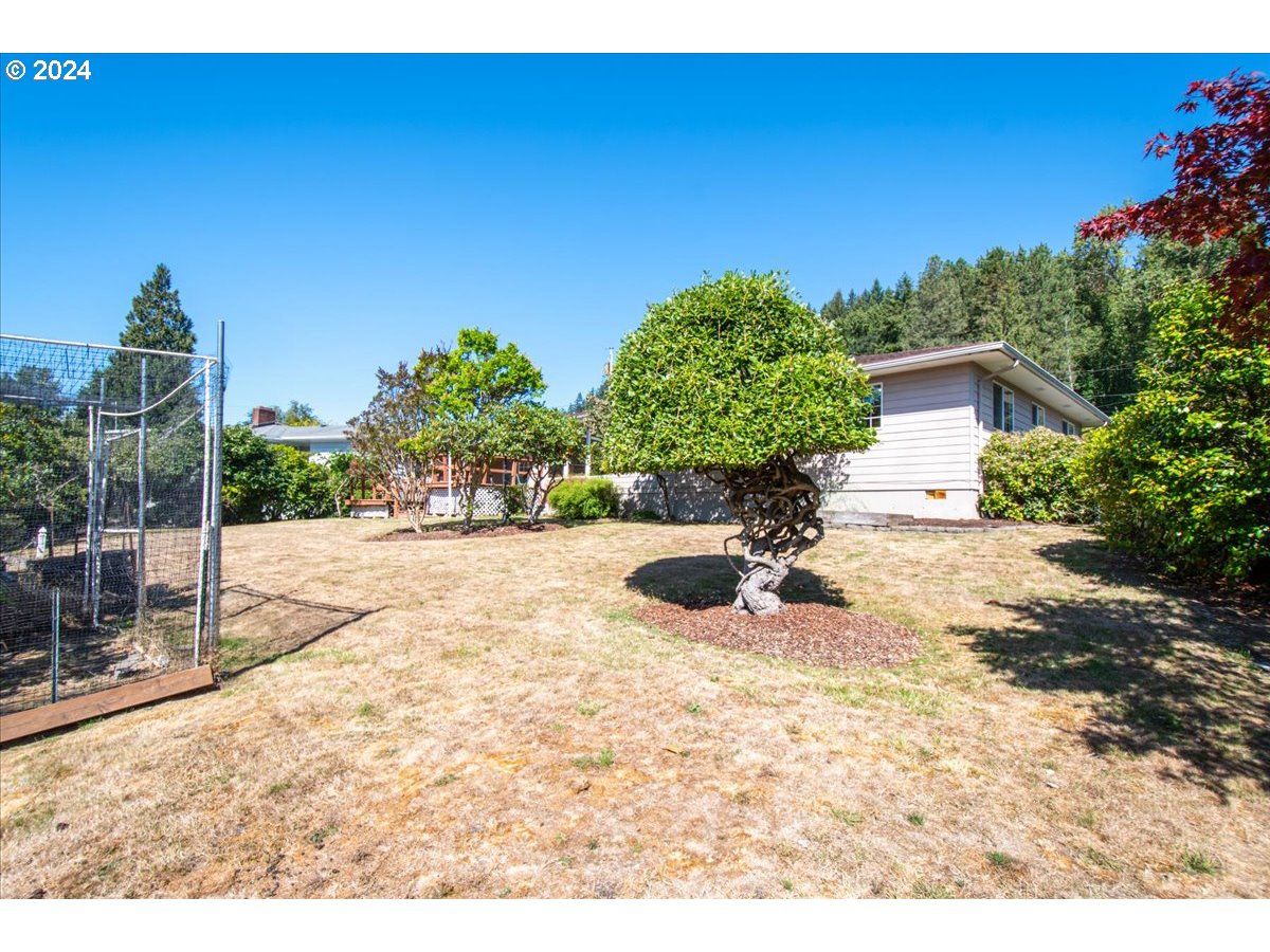 2057 Cascade Way Longview, WA 98632 - Photo 31 of 35 Gallery Image 31
