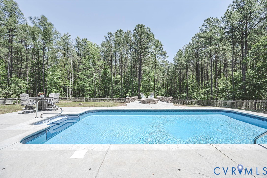9101 Beaver Bridge Road Moseley, VA 23120 - Photo 4 of 61 Salt Water Pool