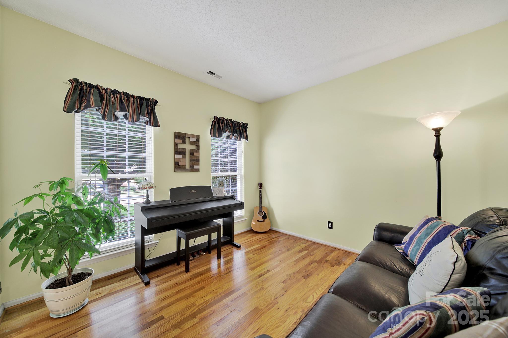 488 St George Road Fort Mill, SC 29708 - Photo 6 of 40 a living room with furniture