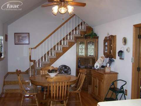 5633 Mabley Hill Road Fenton, MI 48430 - Photo 6 of 23 20358167-5.JPG