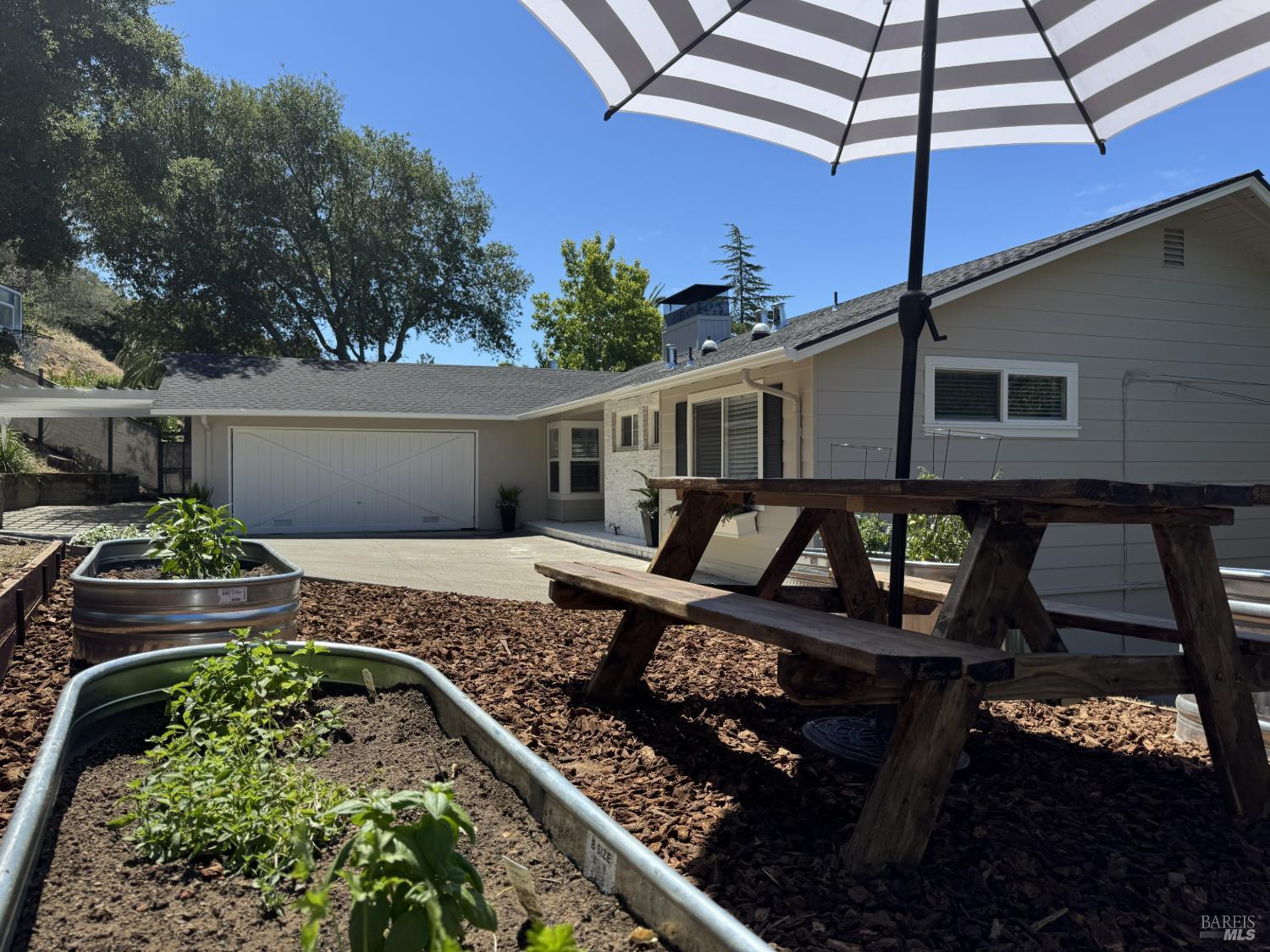 30 Martling Road San Anselmo, CA 94960 - Photo 2 of 46