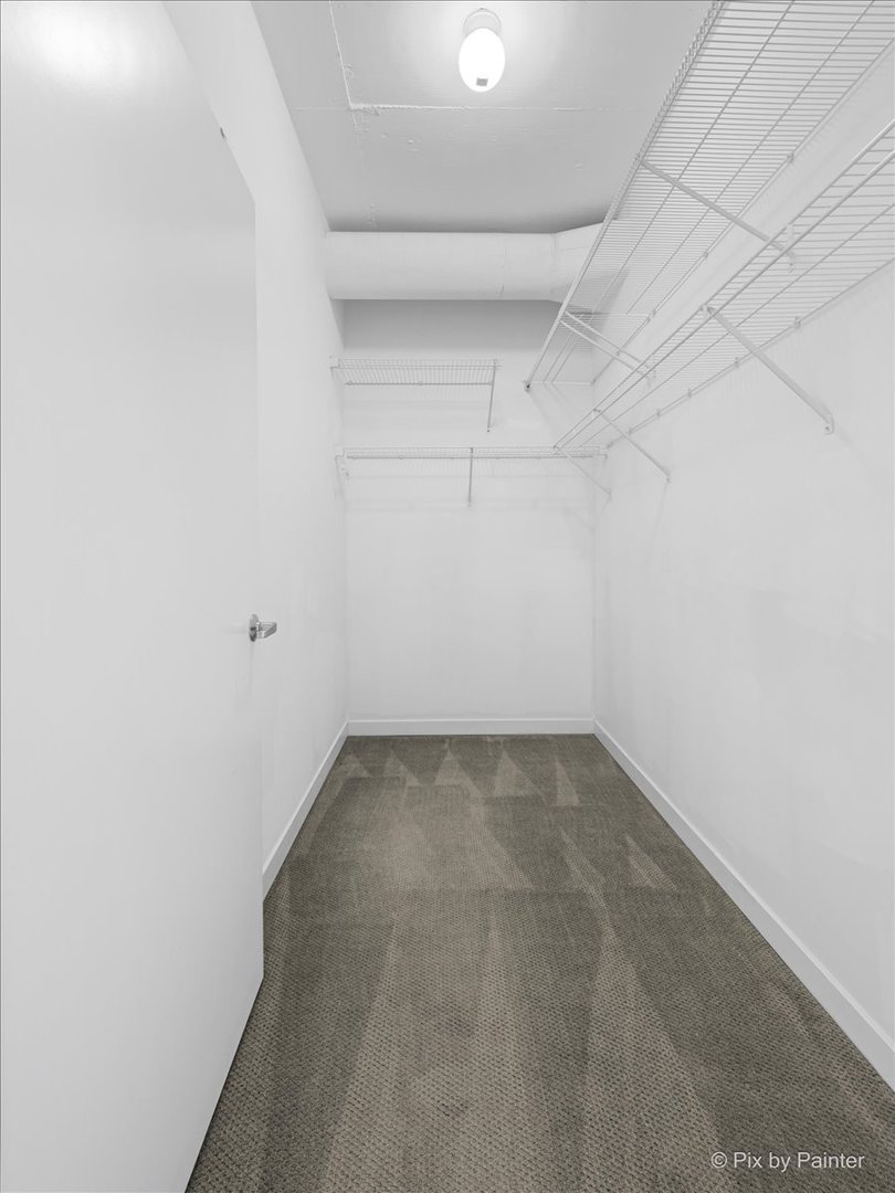 909 West Washington Boulevard, Unit 803 Chicago, IL 60607 - Photo 14 of 21 a view of a room