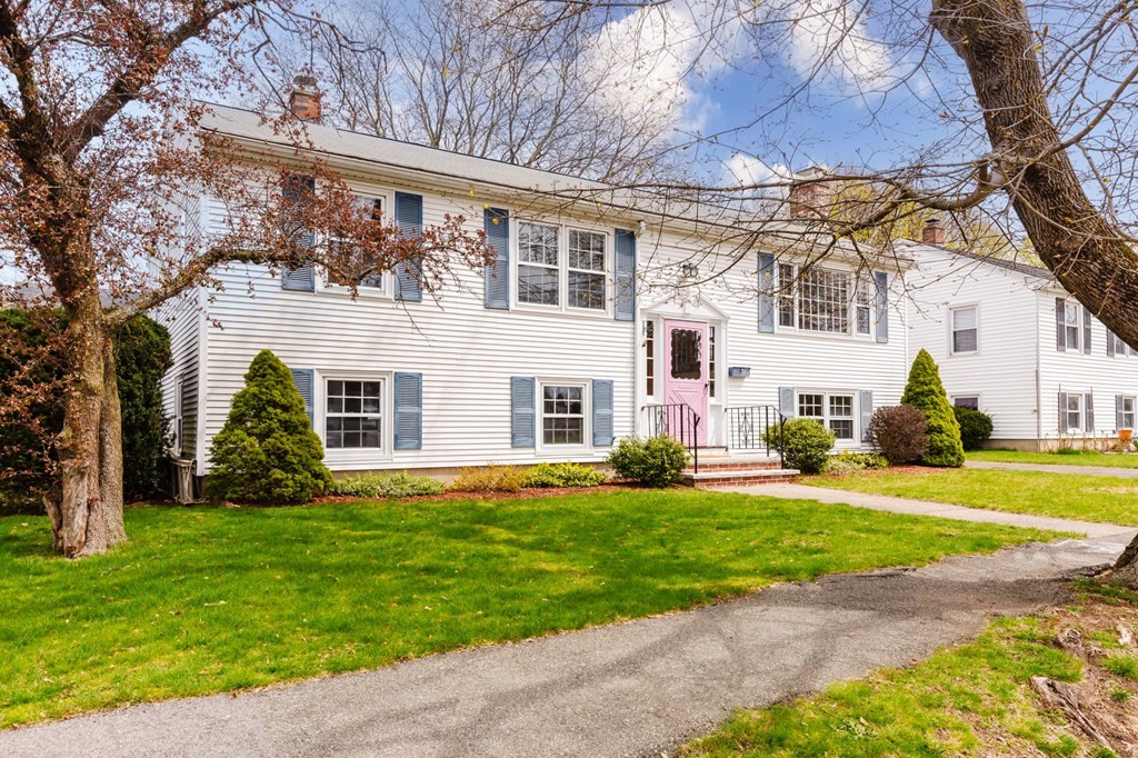 10 Westmoor Road Boston, MA 02132 - Photo 2 of 36 Gallery Image 2