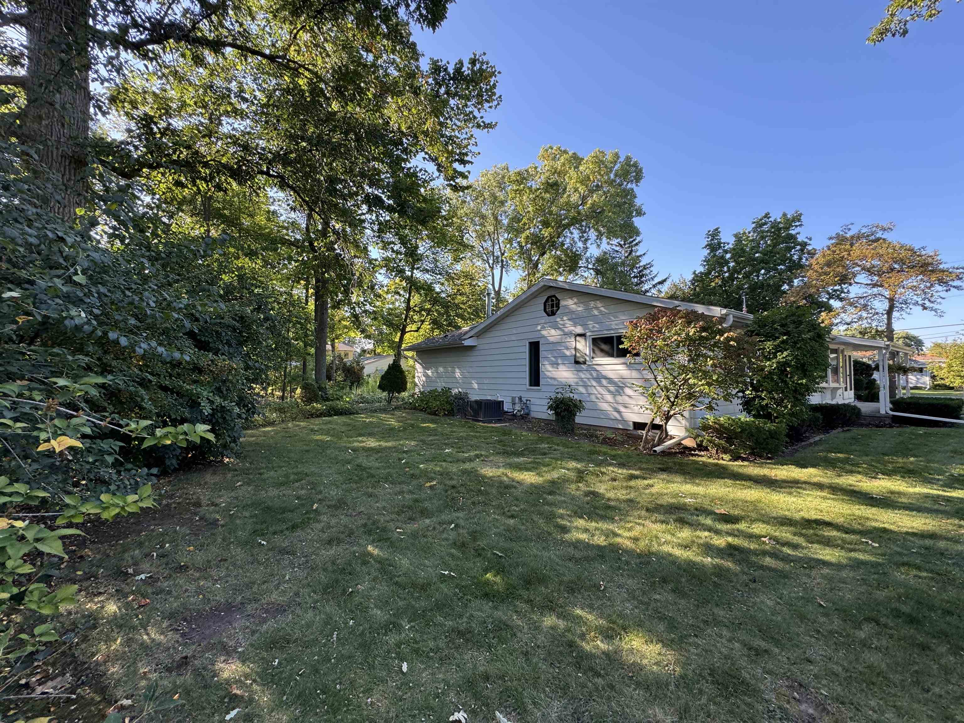 2503 South Harmon Street Appleton, WI 54915 - Photo 34 of 38