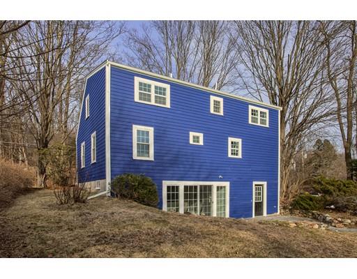 26 Byam Road Chelmsford, MA 01824 - Photo 2 of 30