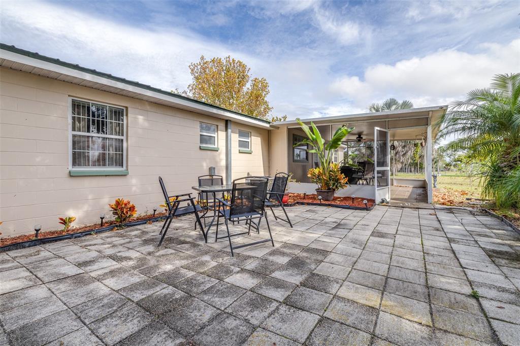 1645 County Road 630 Frostproof, FL 33843 - Photo 38 of 76 a outdoor space with lots of tables and chairs