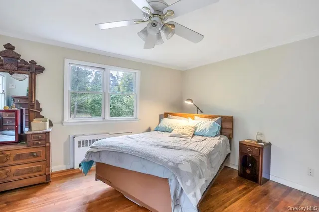 $989,000 | 89 Van Brunt Manor Road, Brookhaven, NY 11733