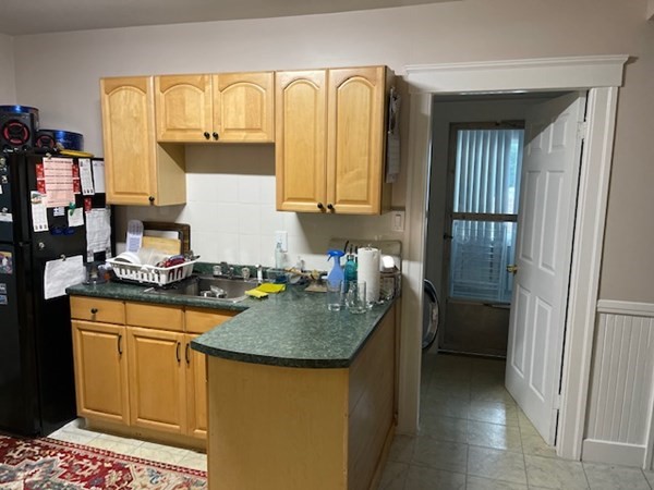 18-20 Coombs Road Worcester, MA 01602 - Photo 17 of 42 Gallery Image 17