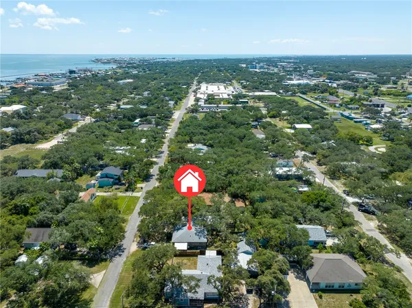 $275,000 | 613 North 5th Street, Fulton, TX 78358