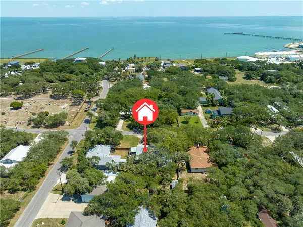 $275,000 | 613 North 5th Street, Fulton, TX 78358