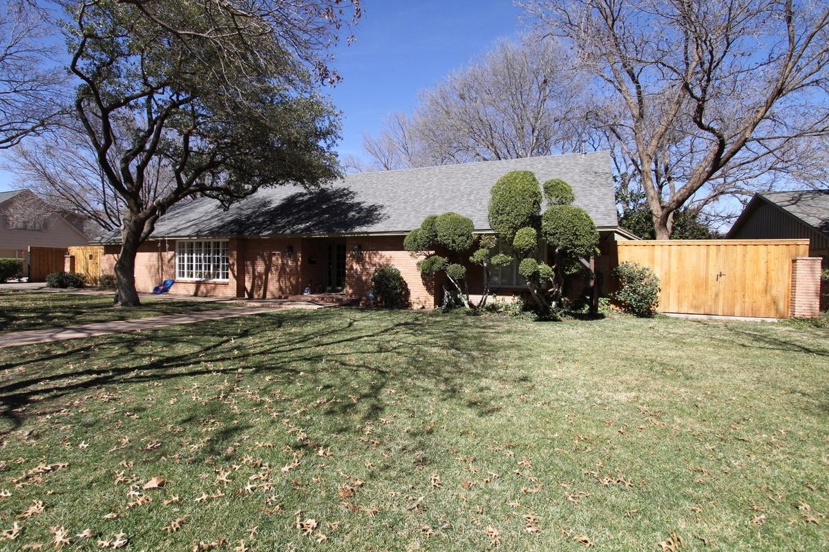 4606 15th Street Lubbock, TX 79416 - Photo 2 of 10 Photo 2